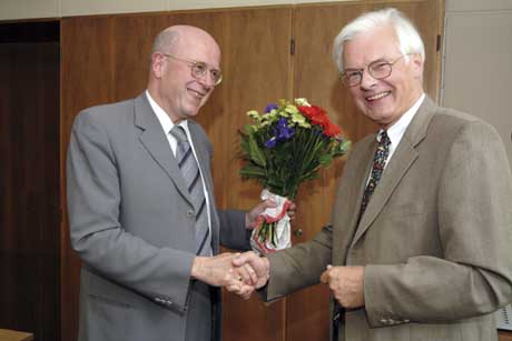 [Dieter Lenzen ist neuer FU-Präsident]