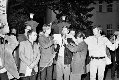 Niels Kadritzke verliest vor der &Ccaron;SSR-Milit&auml;rmission den Offenen Brief der Studentenvertretungen